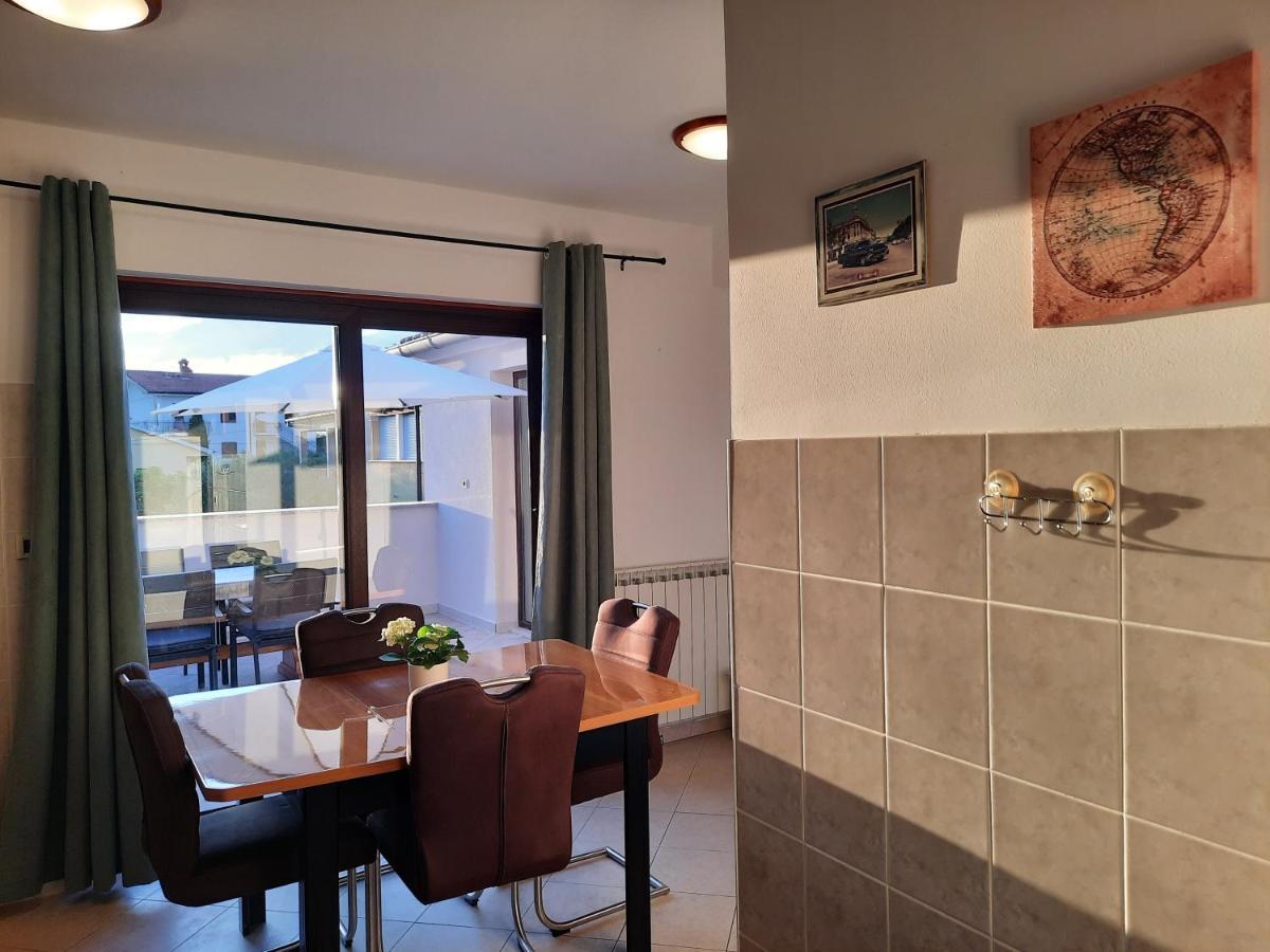 Apartman Sofia Poreč Extérieur photo